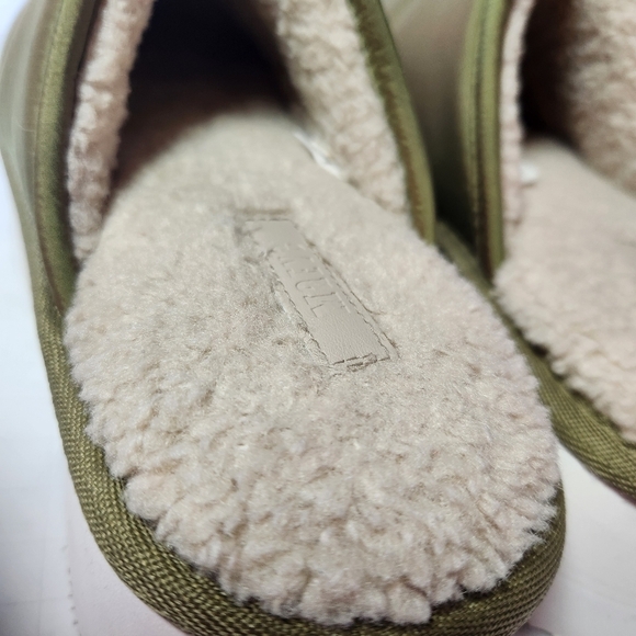 Maeve Hunter Green Puffy Platform Slippers Size Medium 8-9 - Picture 10 of 16